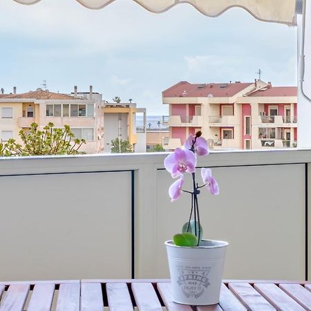 Apartamento Casa Andrea A 1,5 Km Dal Mare! Quartu SantʼElena Exterior foto
