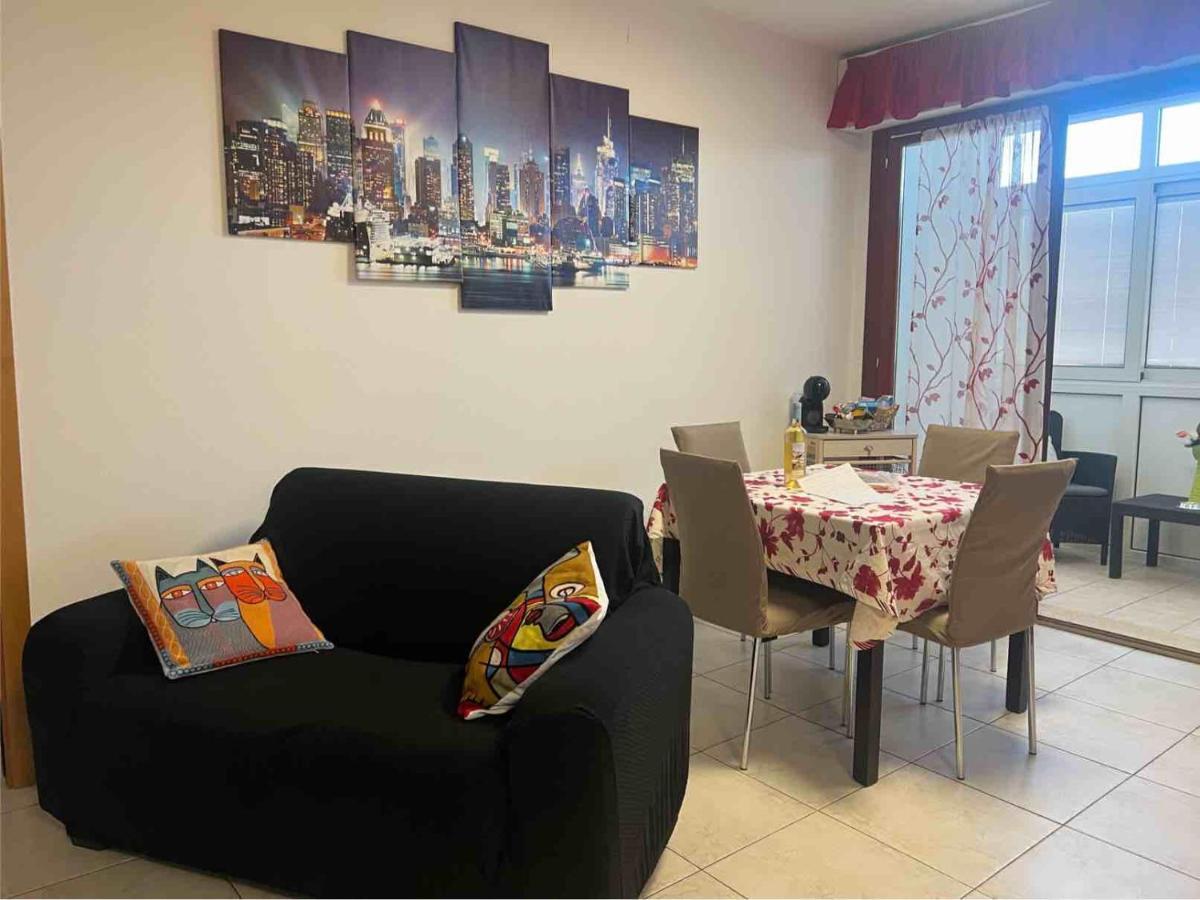 Apartamento Casa Andrea A 1,5 Km Dal Mare! Quartu SantʼElena Exterior foto